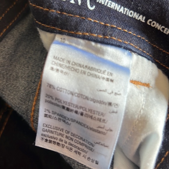 INC International Concepts Flare leg regular fit jeans - Picture 9 of 9